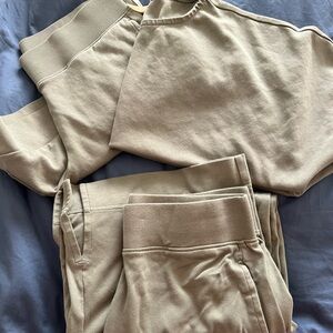 Pact Airplane Collection - 3 piece set